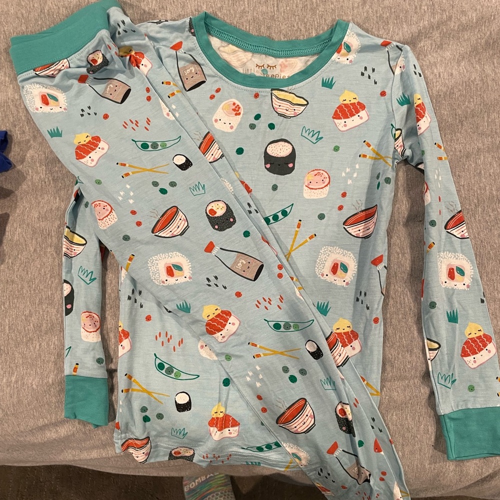 Little sleepies pj set NWOT